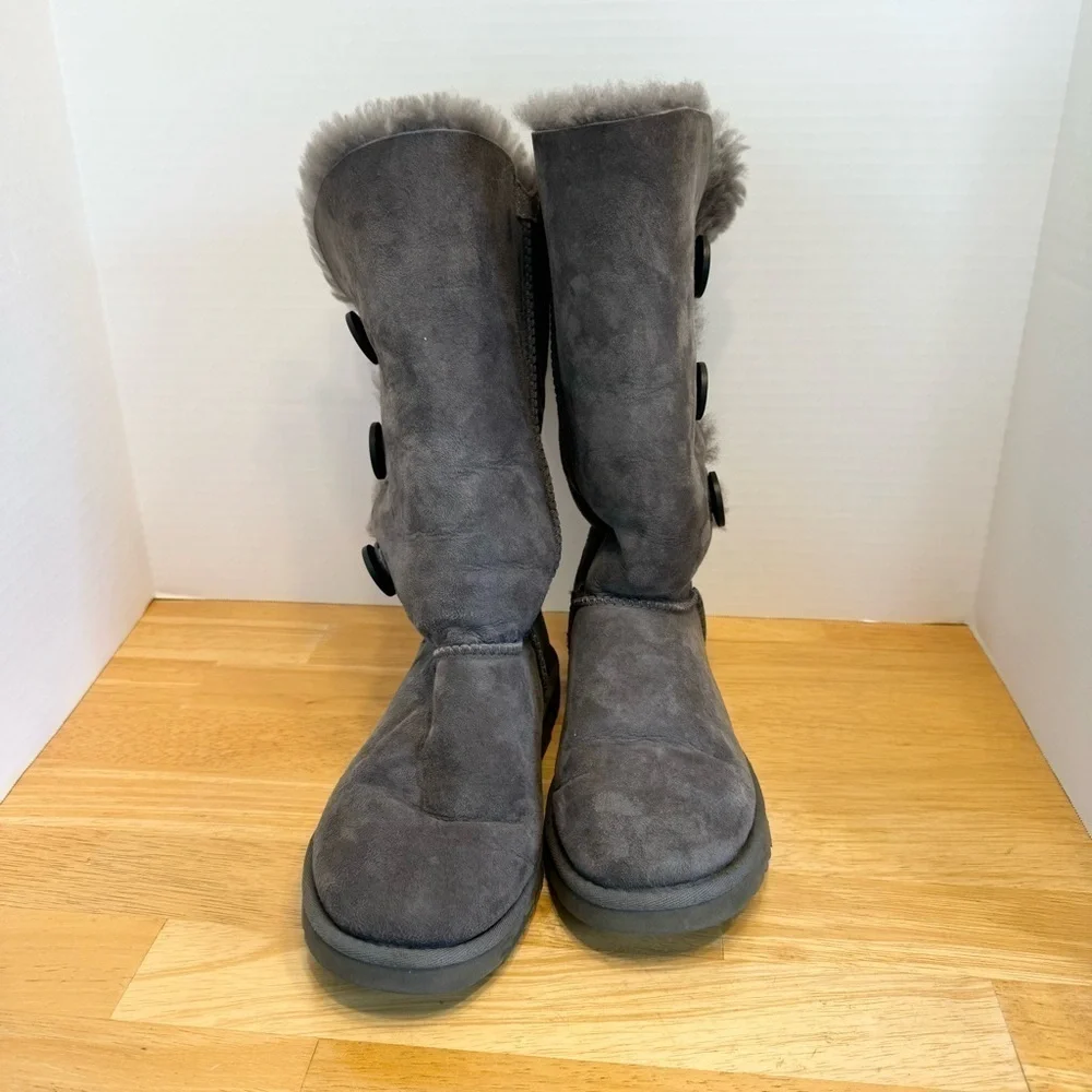 Bailey Button Triplet II Boot Size 7